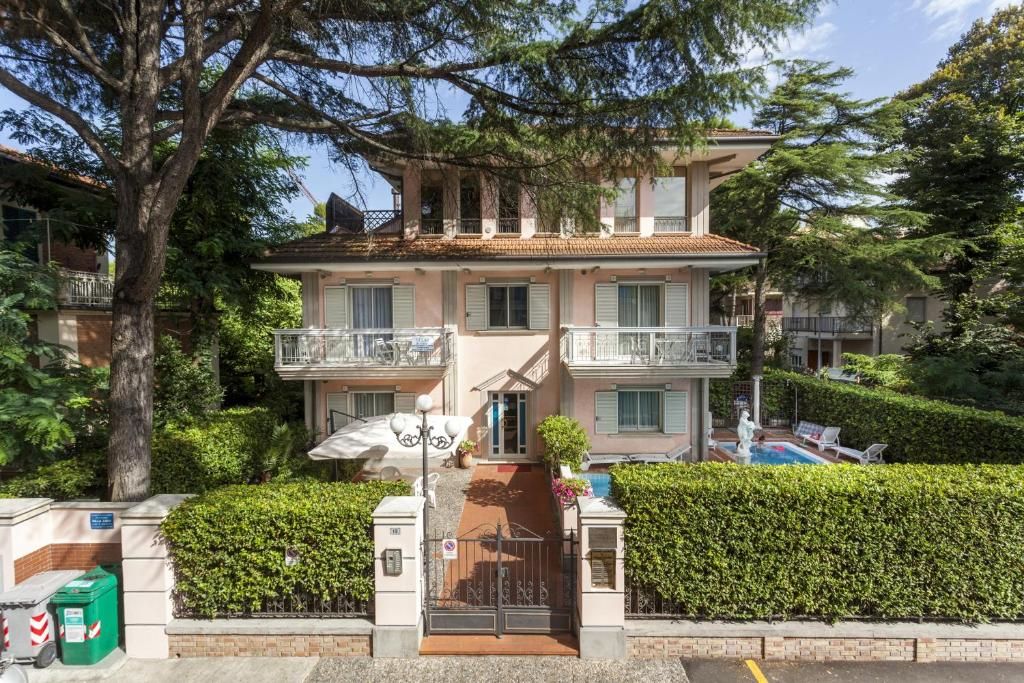 Residenza Villa Lidia фото 3