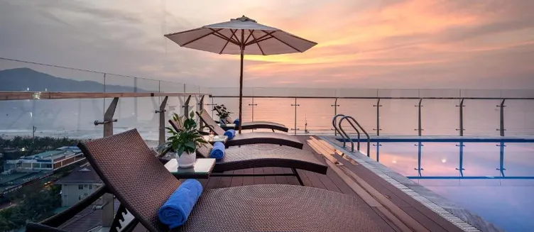 Фото отеля Sunny Ocean Hotel & Spa
