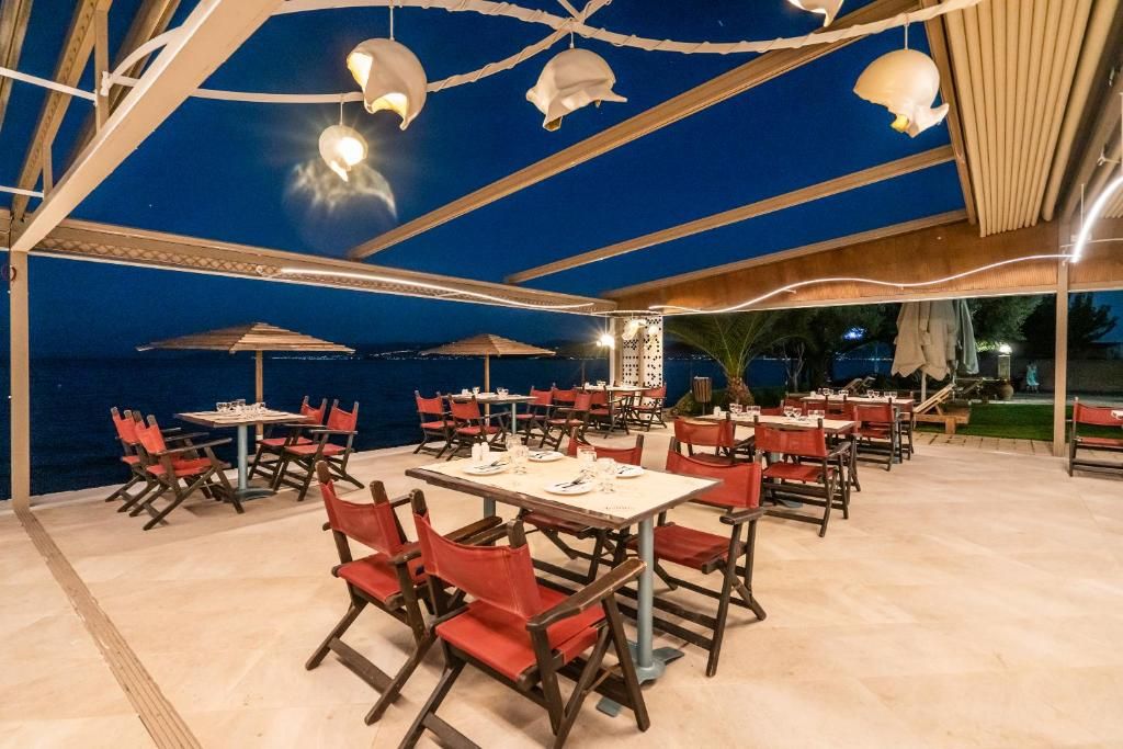 Avantis Suites Hotel фото 8