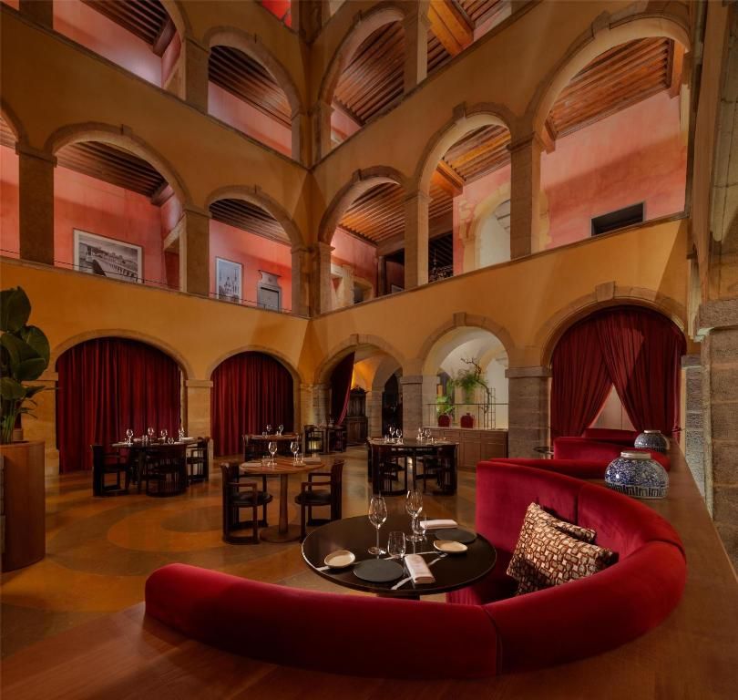 Hotel Cour Des Loges фото 34