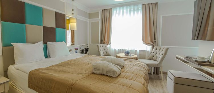 Фото отеля The Constantine hotel