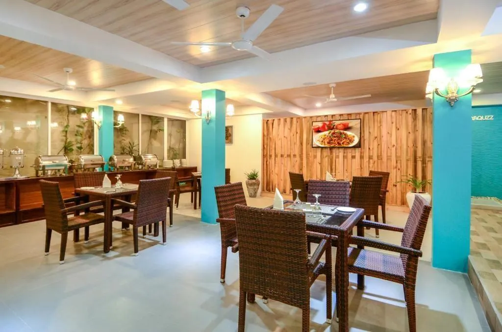 Kue Hotels Maafushi фото 3