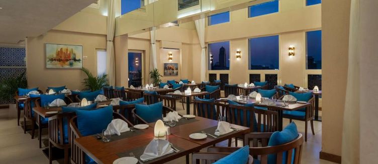 Фото отеля DoubleTree by Hilton Dubai Al Jadaf