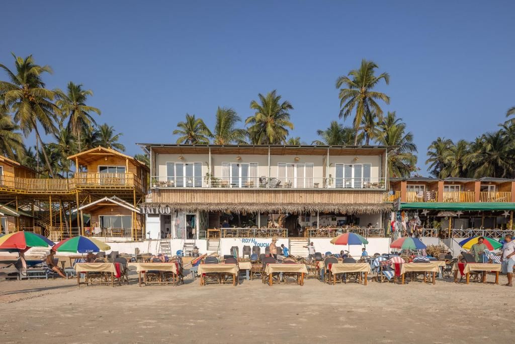 Royal Touch Beach Huts фото 13