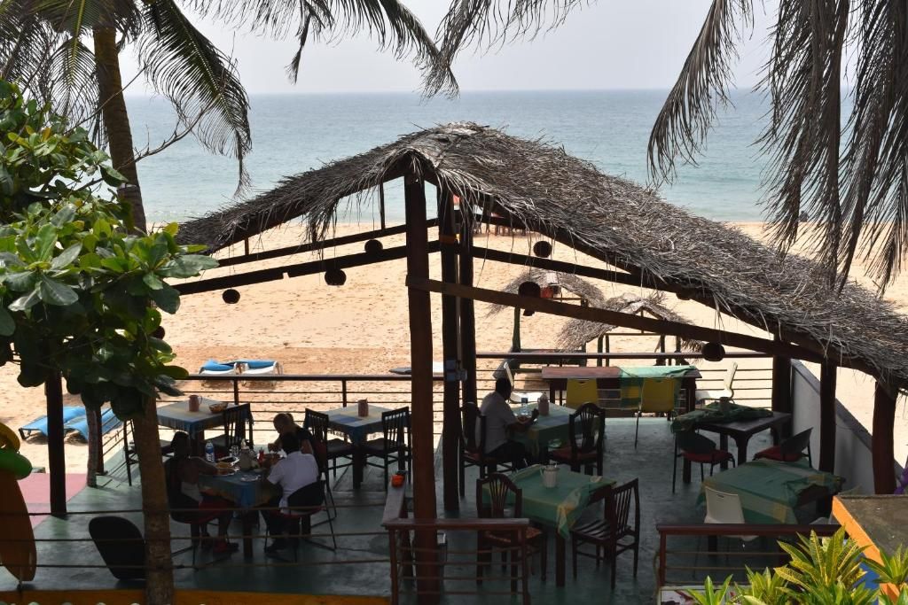 Guest House «Whitepearl Beach Guest House» фото 28