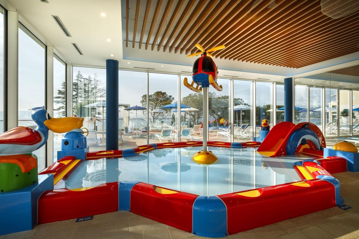 Valamar Girandella Maro Suites фото 8