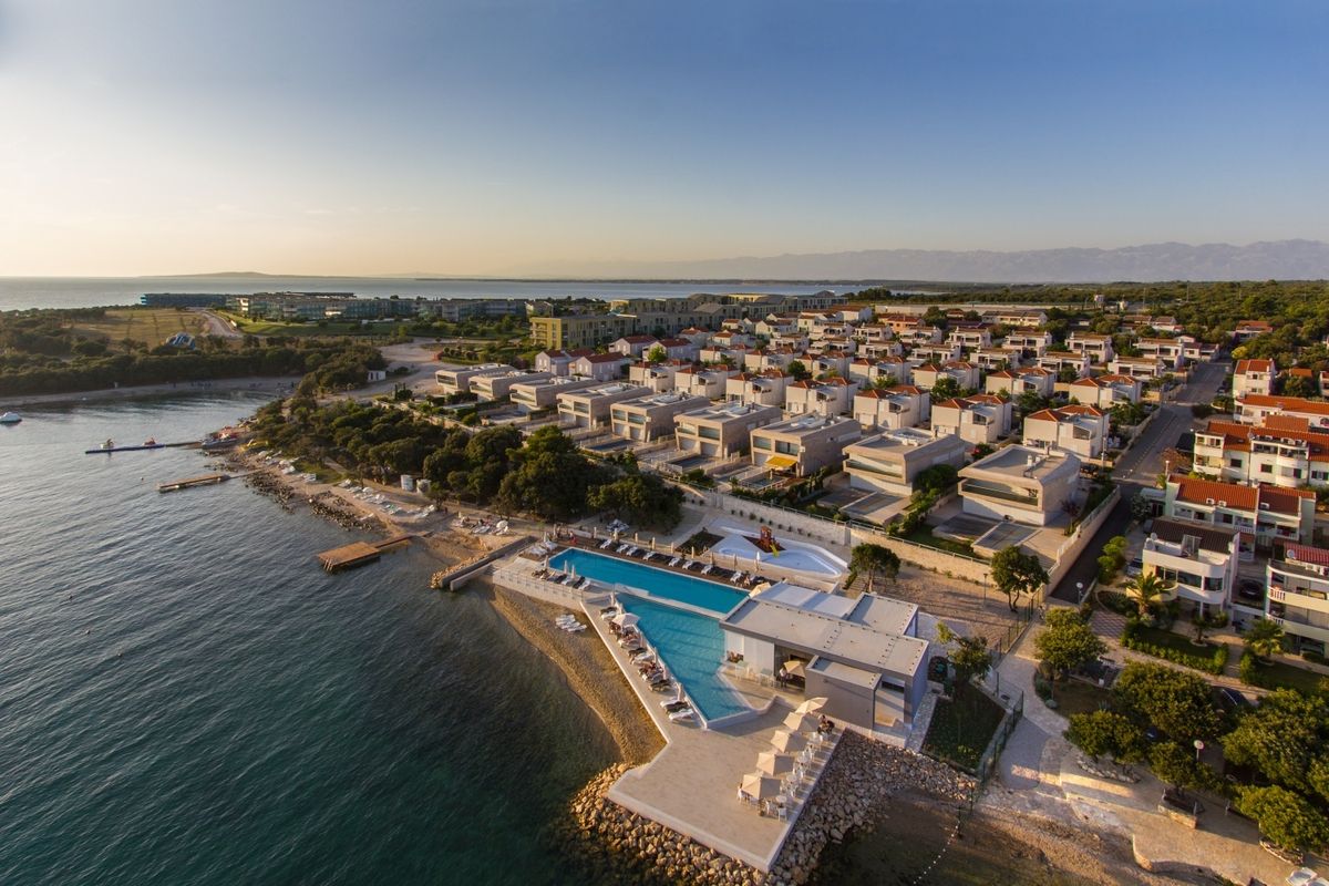 Апарт-отель «Sunnyside Apartments Petrcane» фото 0