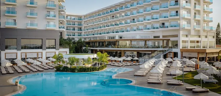 Фото отеля Nissiblu Beach Resort