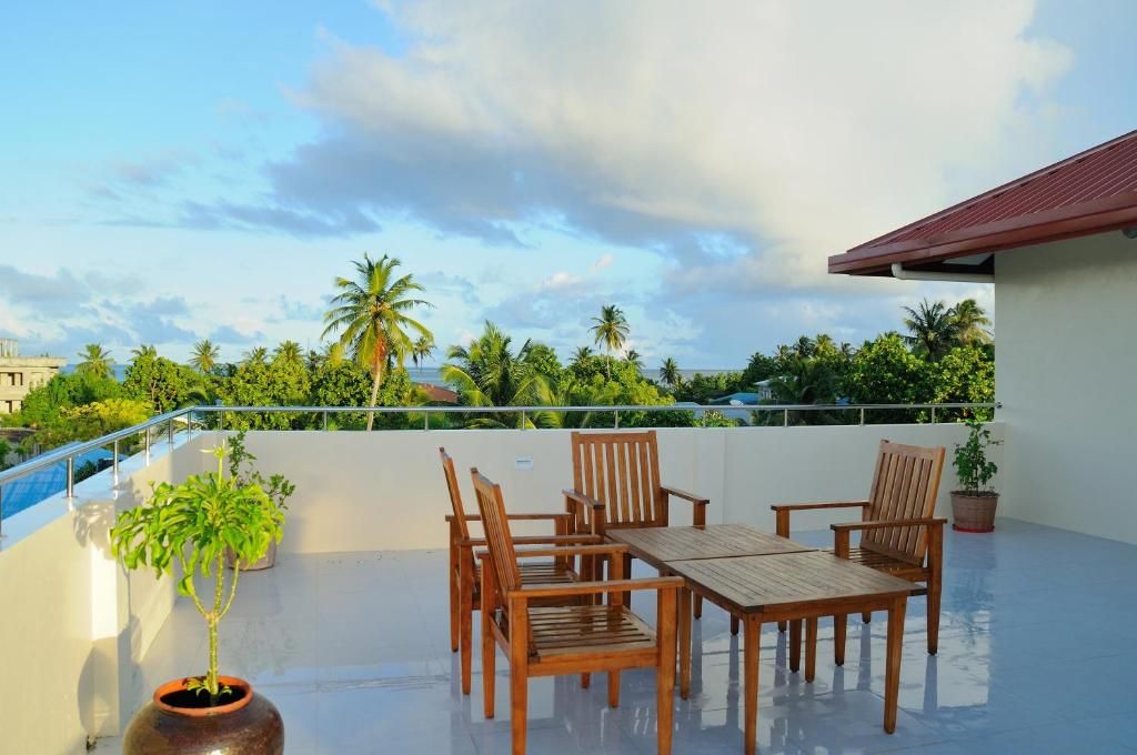 Ariston Dhangethi Inn фото 9