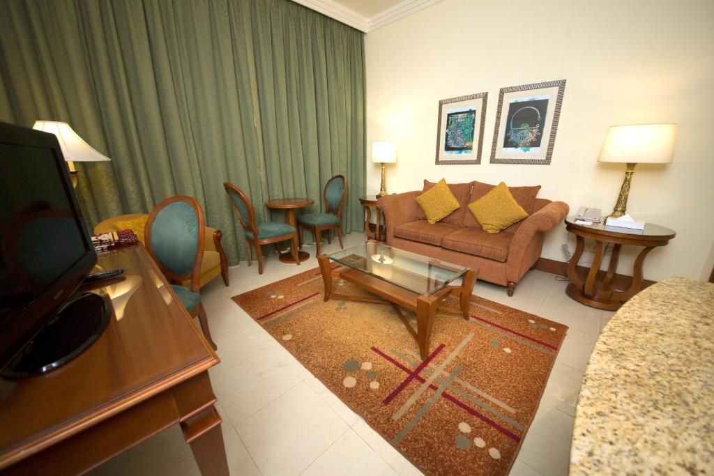 City Seasons Suites фото 27