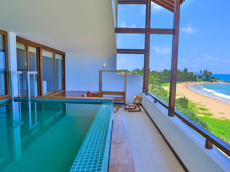 Pandanus Beach Resort & Spa фото 20