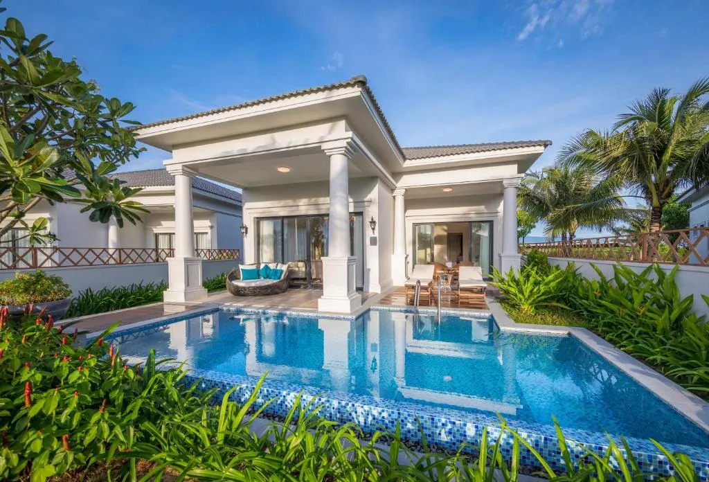Melia Vinpearl Cam Ranh Beach Resort фото 9