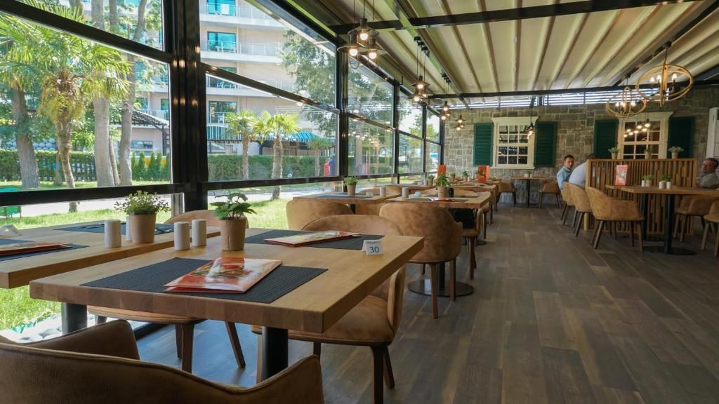 DIT Evrika Beach Club Hotel фото 14