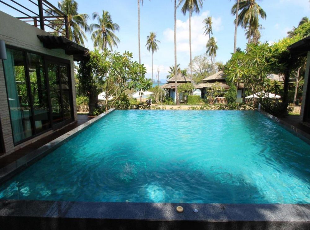 Niramaya Villa & Wellness Resort фото 107
