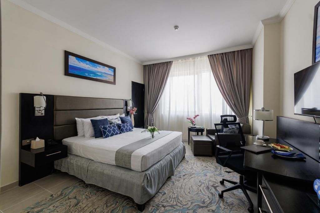 The Royal Riviera фото 2