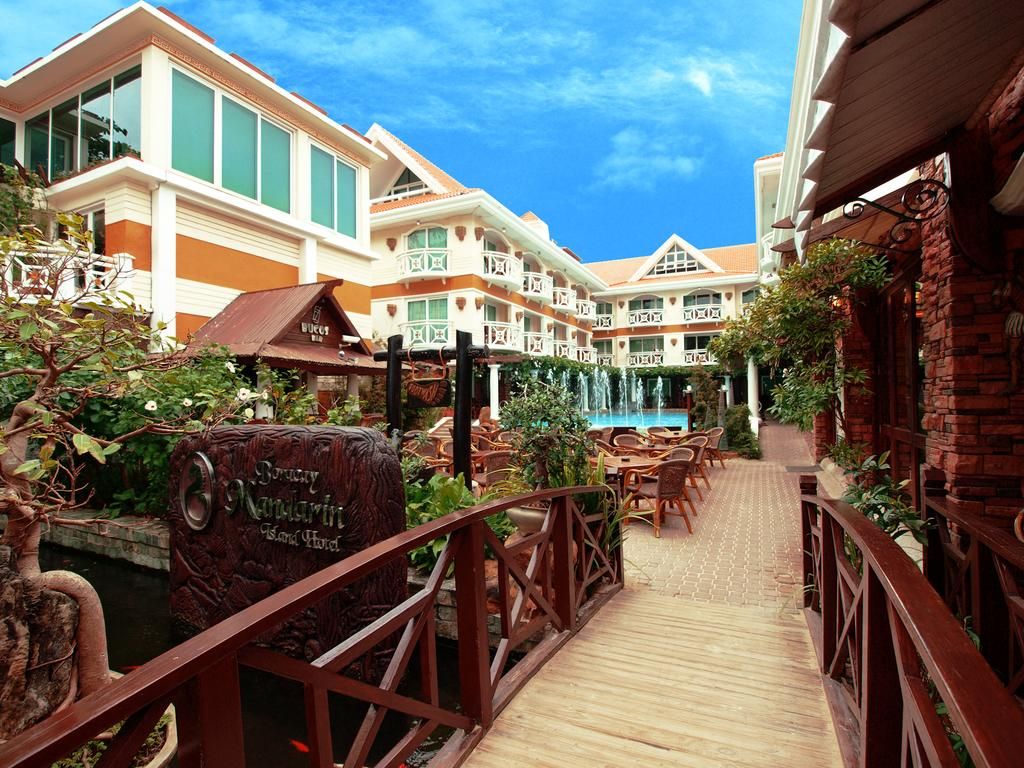 Boracay Mandarin Island Hotel фото 0