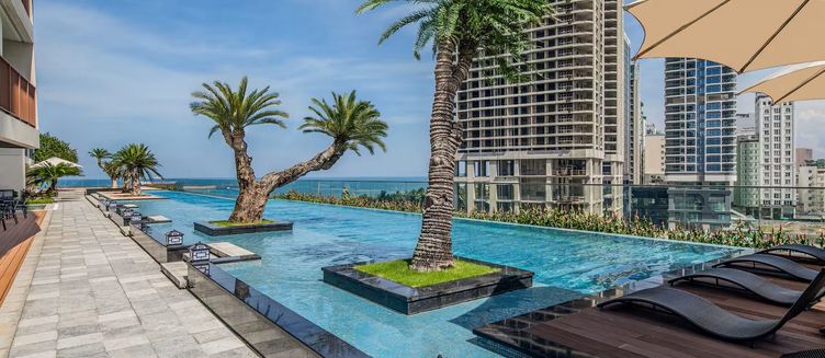 Фото отеля Wyndham Soleil Danang