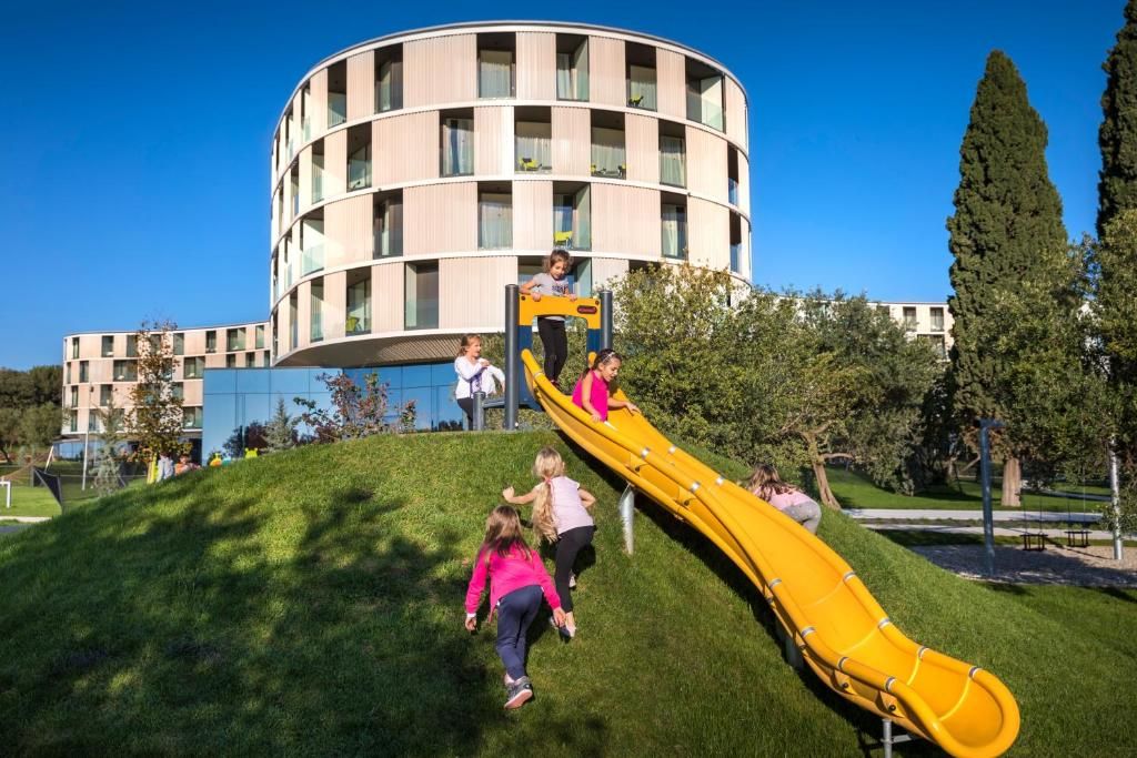 Family Hotel Amarin фото 32