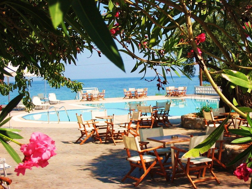 Maranton Beach Hotel фото 55
