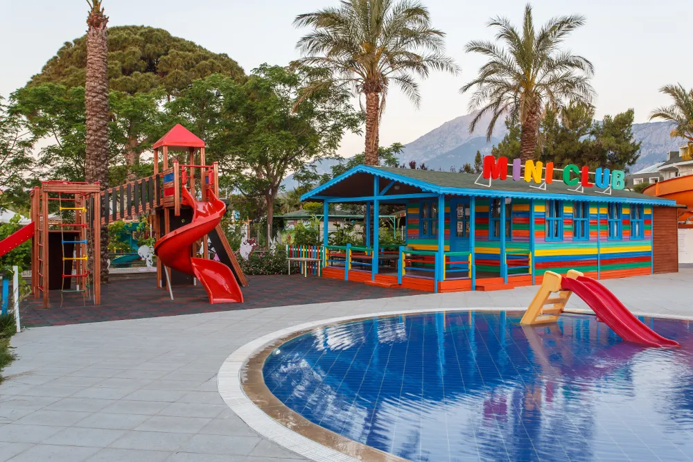 Lucida Beach Hotel фото 22