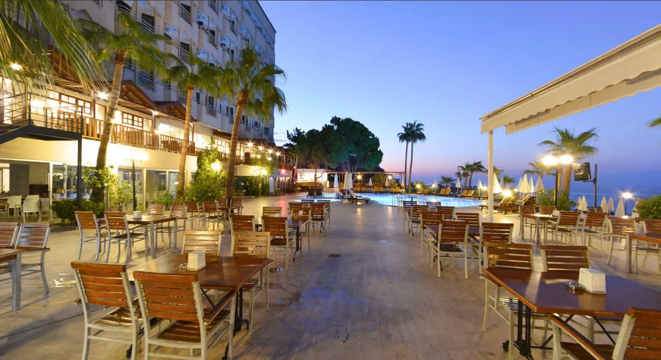 Anitas Beach Hotel фото 13