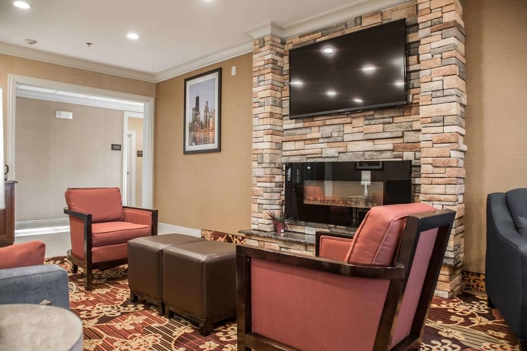 Comfort Inn North фото 19
