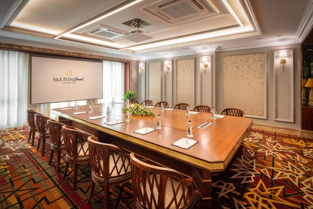 Silk Path Grand Hue Hotel & Spa фото 42
