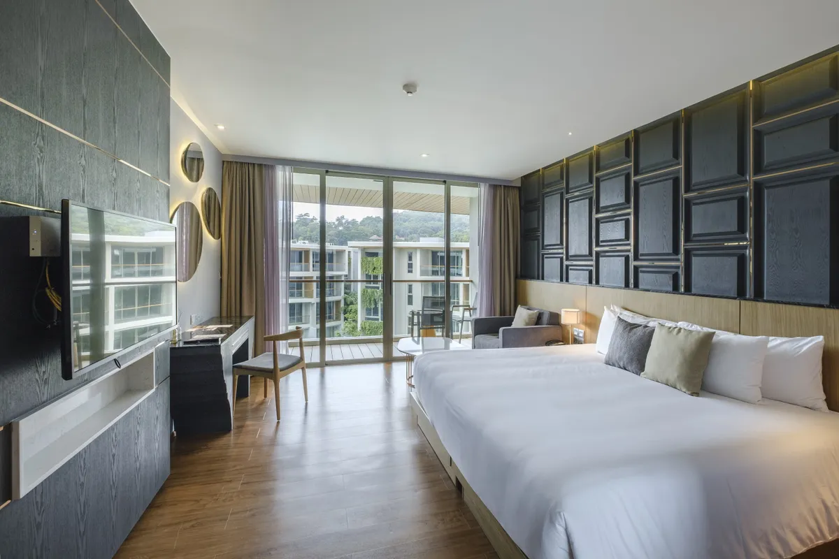 Wyndham Grand Nai Harn Beach Phuket фото 3