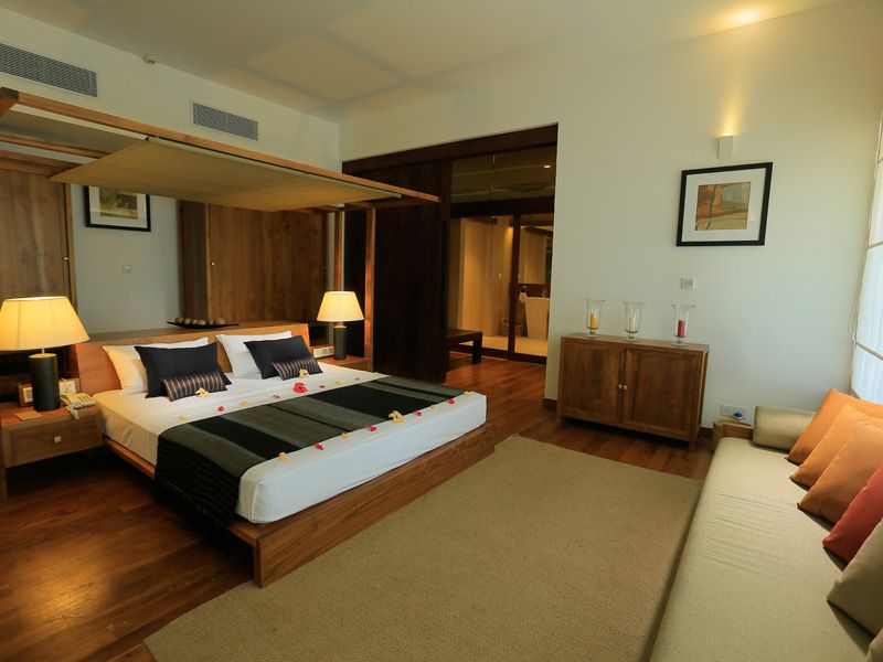 Pandanus Beach Resort & Spa фото 52