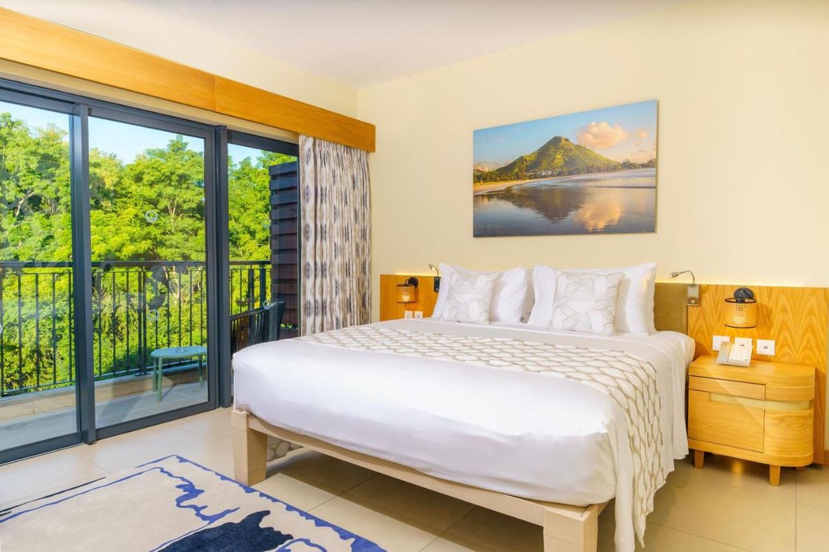 Oceans Creek Beach Hotel фото 2