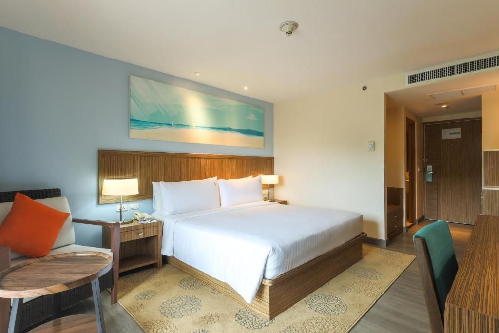 Holiday Inn Resort Phuket Surin Beach фото 3