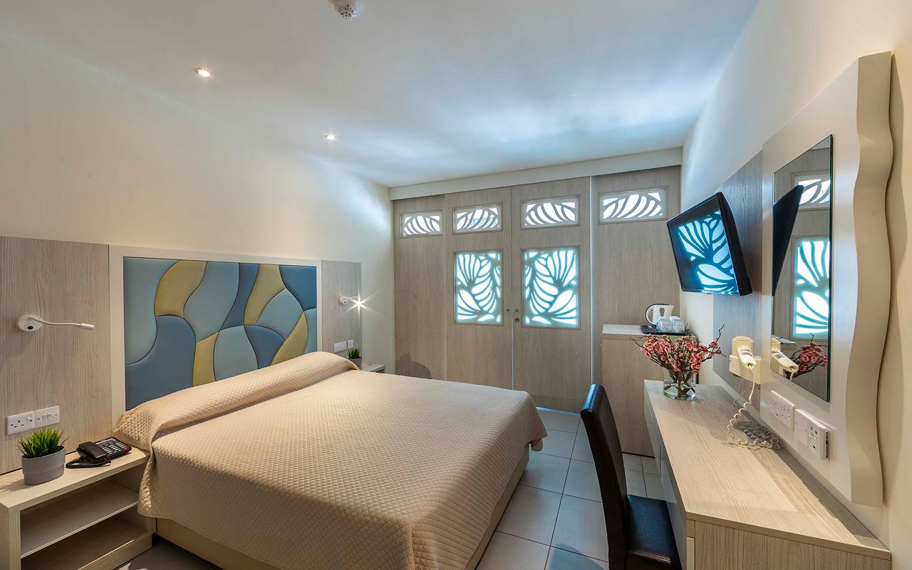 Tofinis Hotel фото 4