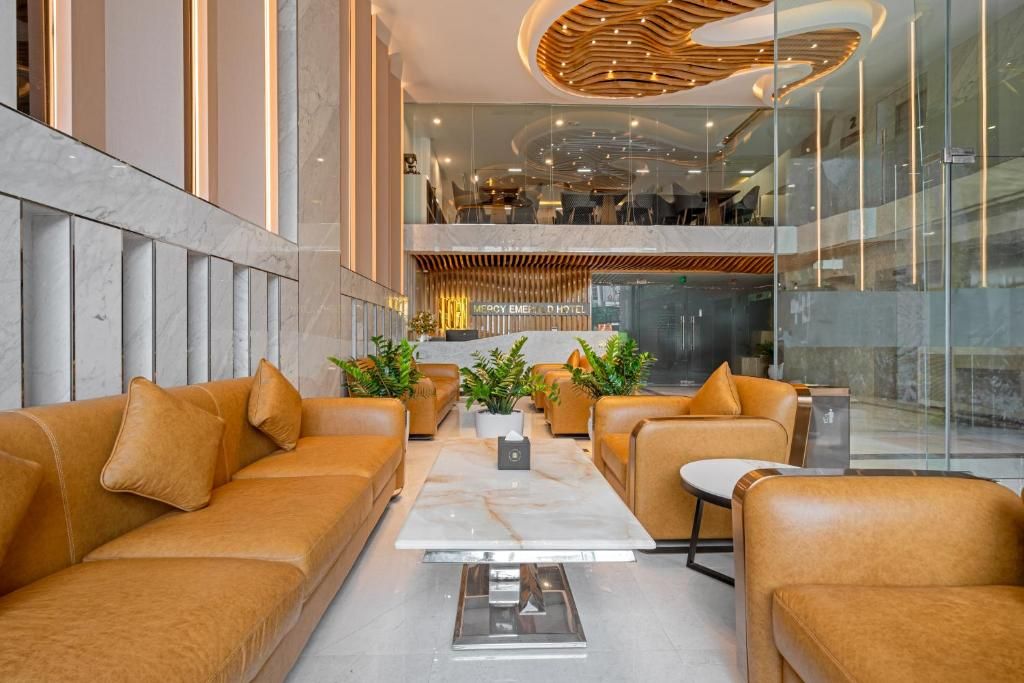 Mercy Emerald Hotel Danang фото 4