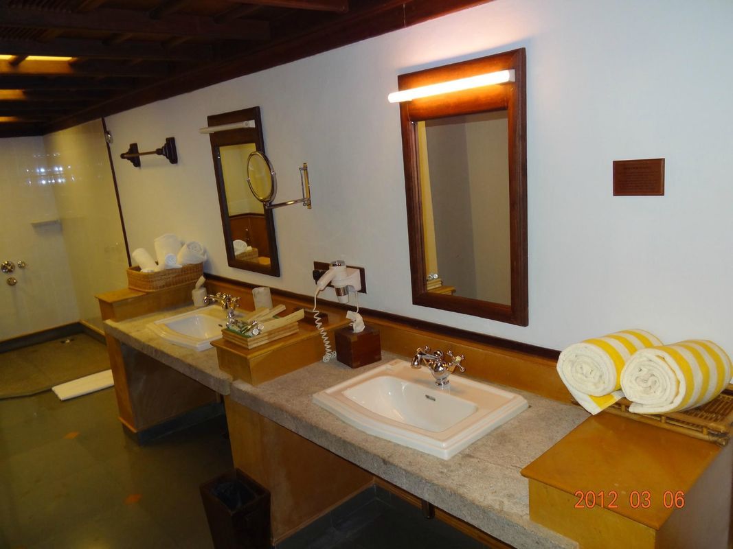 Kumarakom Lake Resort фото 26