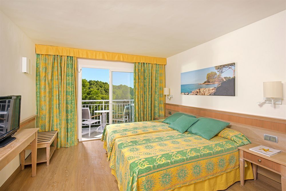 Iberostar Club Cala Barca - All Inclusive фото 95