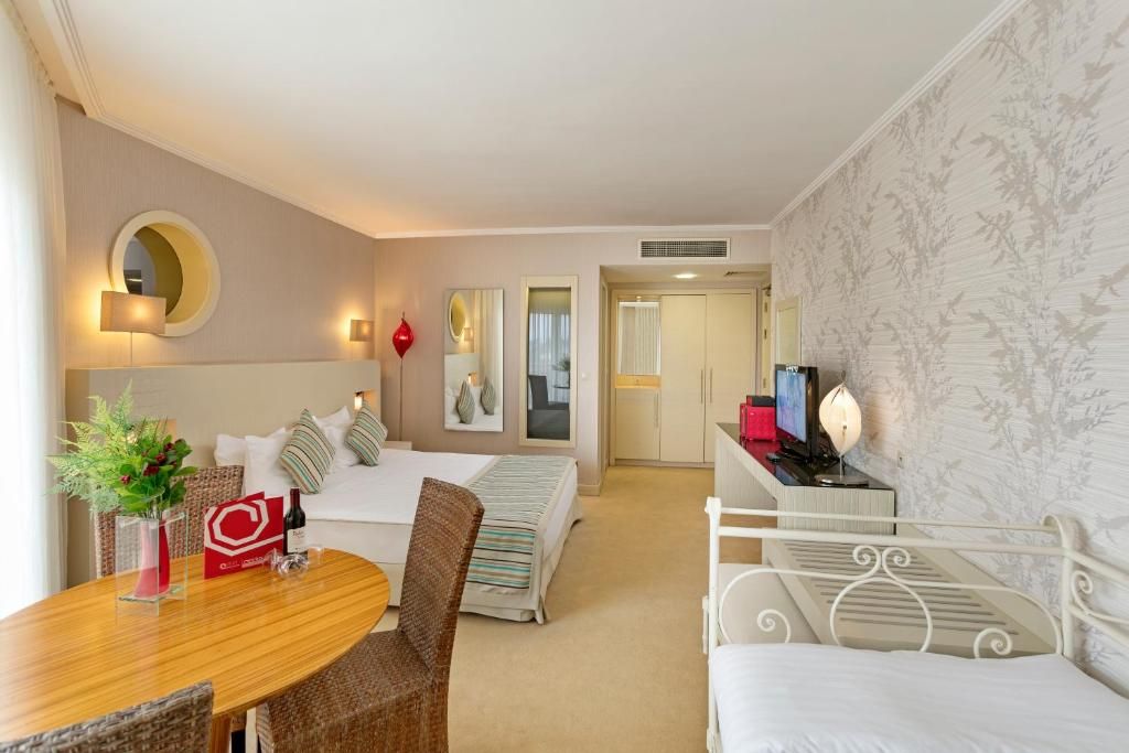 Sisus Hotel Cesme фото 2