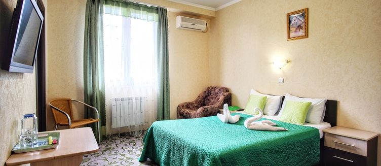 Фото отеля Коттедж Мадлен