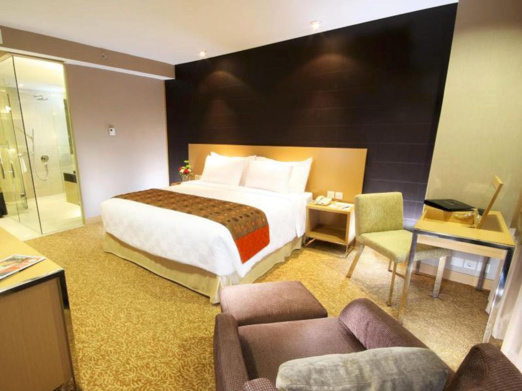 Swiss-Belhotel Mangga Besar фото 1