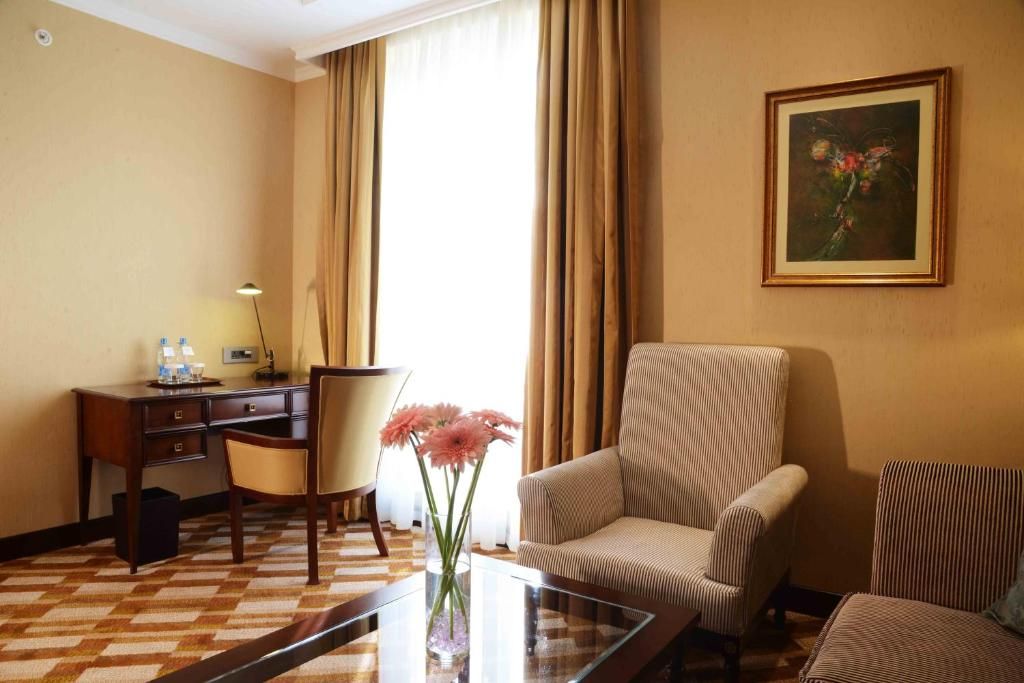Lotte City Hotel Tashkent Palace фото 18