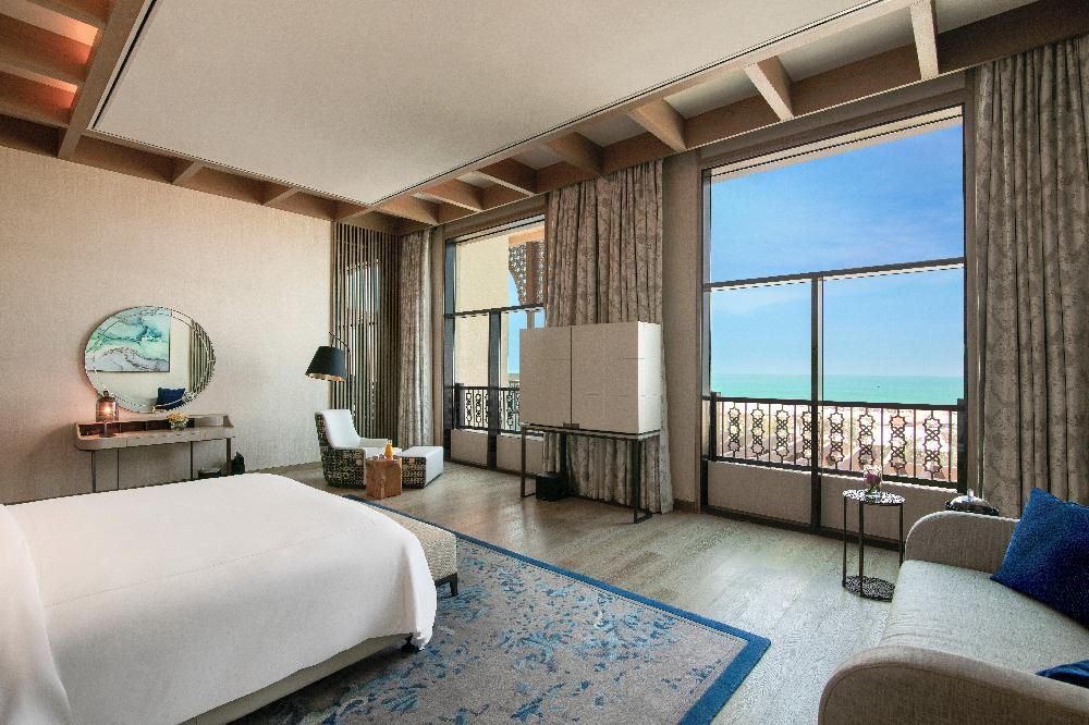 Saadiyat Rotana Resort and Villas фото 24