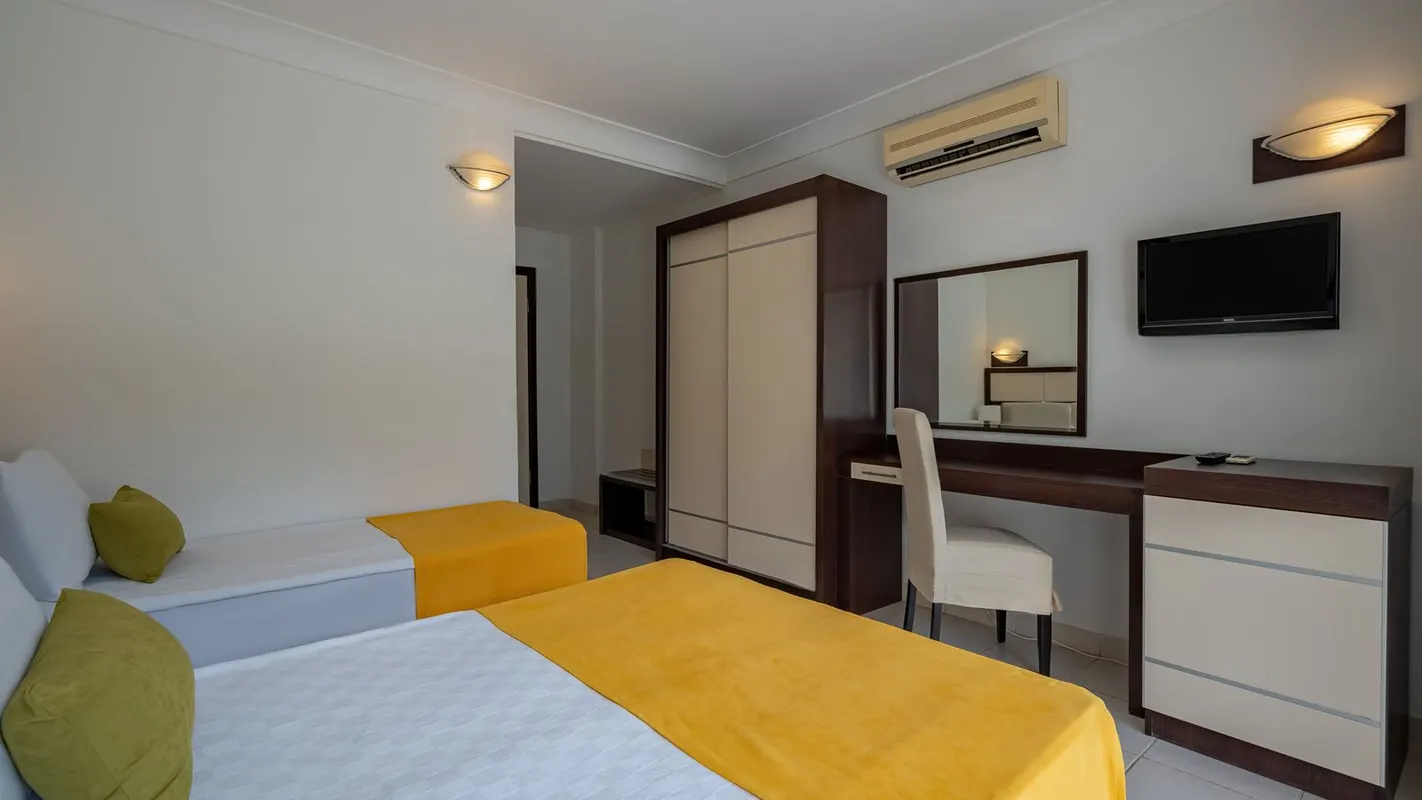 Club Marakesh Beach Hotel фото 3