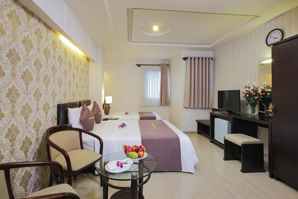A&Em 150 Le Thanh Ton Hotel фото 4