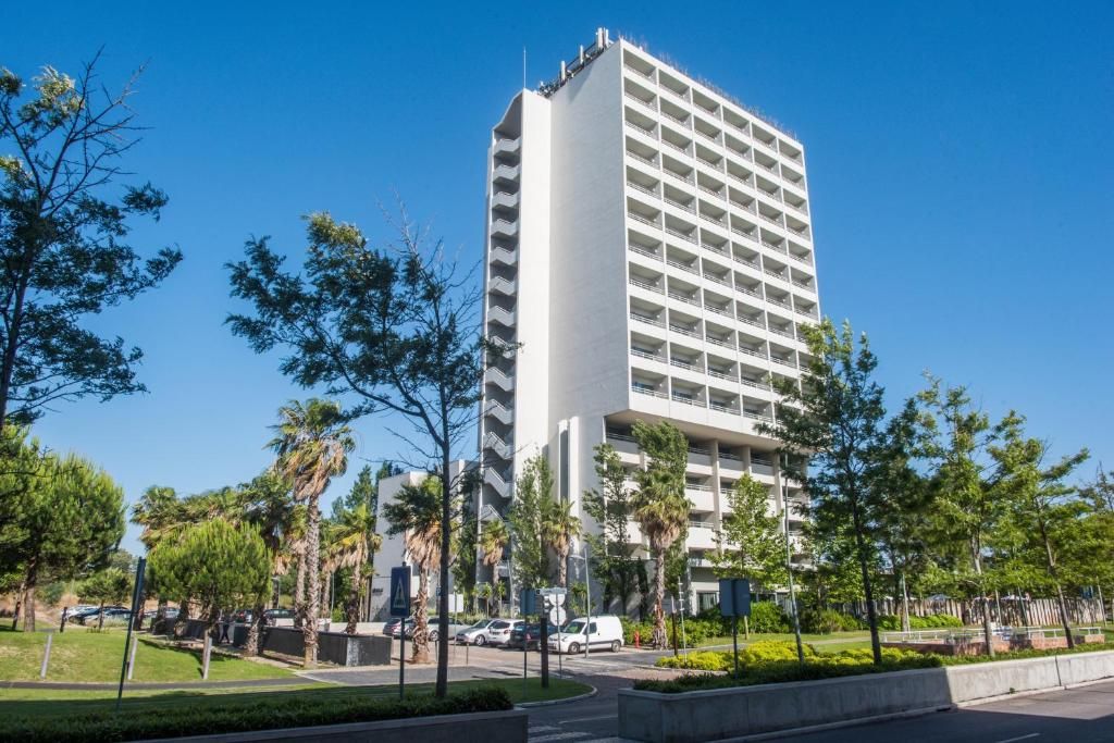 Апарт-отель «Aqualuz Suite Hotel Apartamentos Troialagoa» фото 10