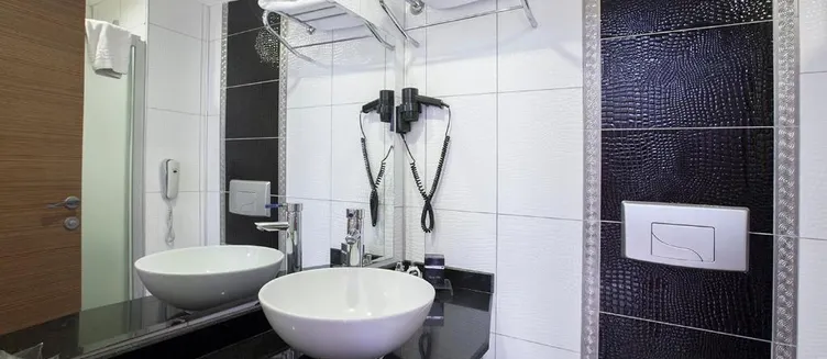 Фото отеля Sidekum Hotel