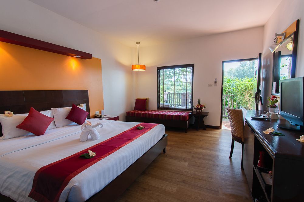 All Seasons Naiharn Phuket фото 73