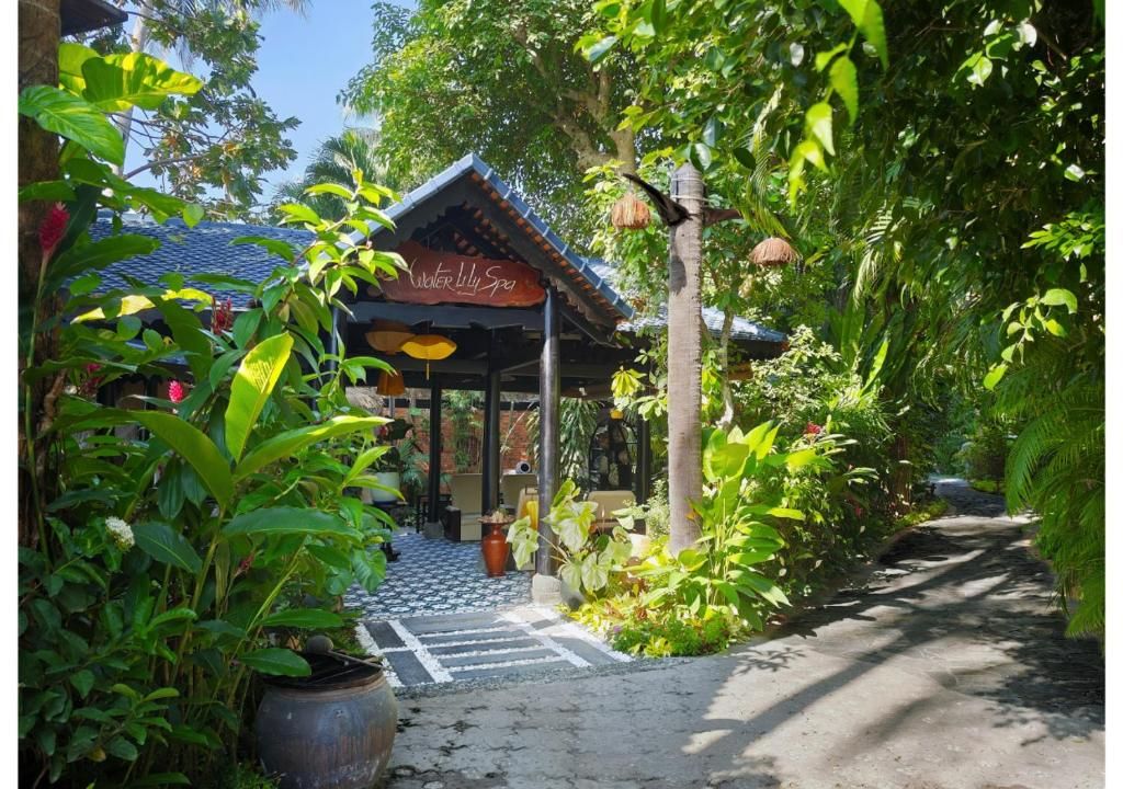 Bamboo Village Beach Resort & Spa фото 143