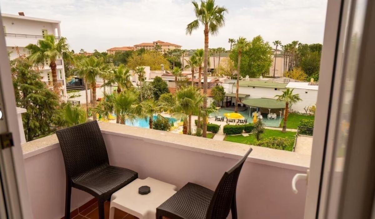 Malibu Garden Resort фото 10