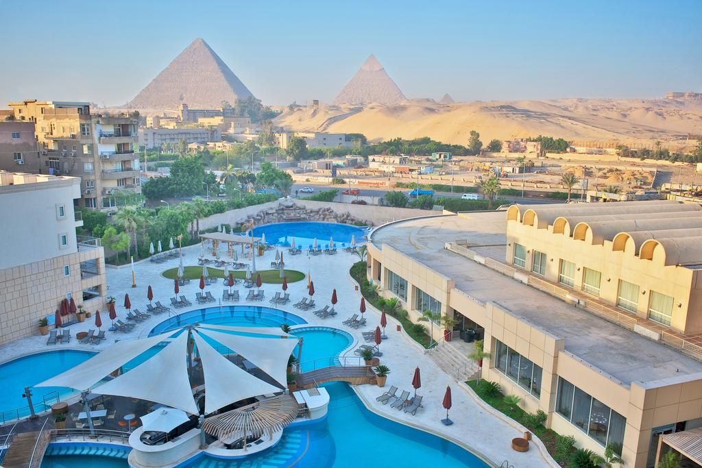 Le Méridien Pyramids Hotel & Spa фото 0