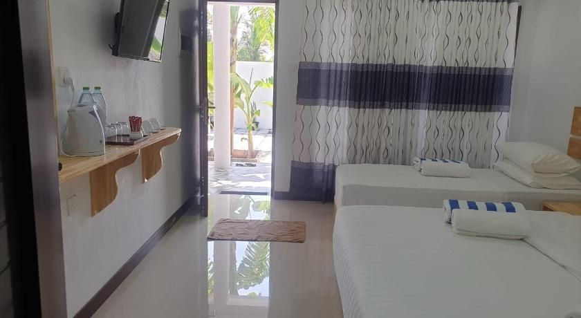 Guest House «Summer Sky Thoddoo Guest House» фото 9