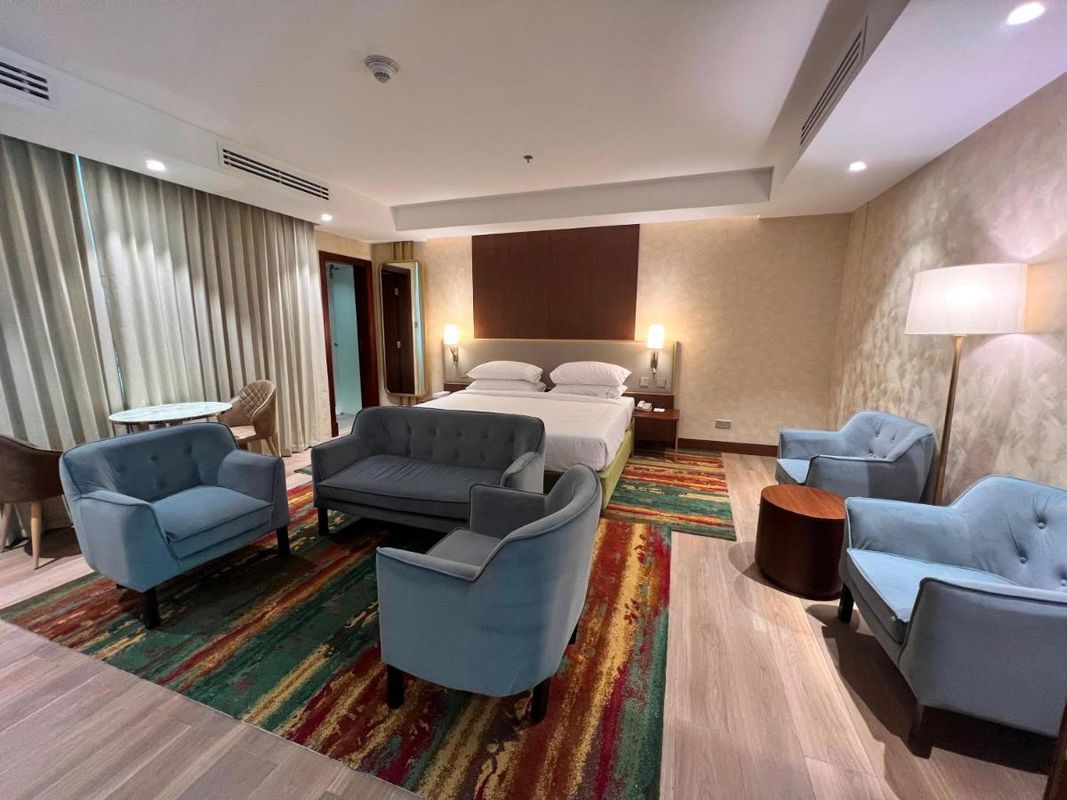 City Seasons Suites фото 6